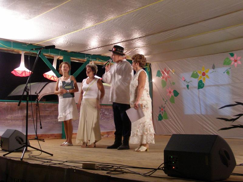 spot folk 07_242.jpg